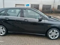 Gebraucht Mercedes B250 211 PS (155 kW) 2015 Schwarz Kleinwagen