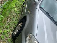 Gebraucht Kia Carnival 144 PS (105 kW) 2006 Silber Van / Kleinbus