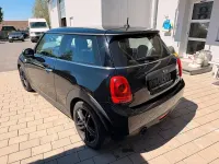 Usata Mini Cooper 102 CV (75 kW) 2016 Nero Utilitaria