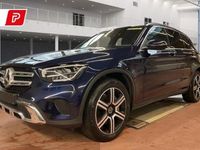 Gebraucht Mercedes GLC300e 333 PS (244 kW) 2022 Cavansitblau (metallic) SUV