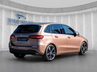 Gebraucht Mercedes B200 Advanced Plus 163 PS (119 kW) 2023 Roségold Van / Kleinbus