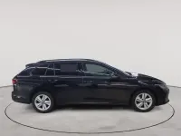 Gebraucht VW Golf VIII Life 150 PS (110 kW) 2025 Grenadillschwarz metallic Kombi
