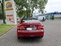 Gebraucht Hyundai i40 132 PS (97 kW) 2013 Rot Limousine