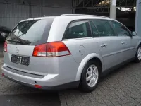 Gebraucht Opel Vectra Cosmo 155 PS (114 kW) 2006 Silber Limousine