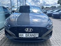 Gebraucht Hyundai i30 Advantage 101 PS (74 kW) 2025 Grau Limousine