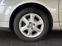 Gebraucht Toyota Corolla 99 PS (72 kW) 2006 Silber Limousine