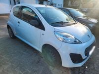 Gebraucht Peugeot 107 68 PS (50 kW) 2014 Weiß Kleinwagen