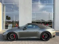 Gebraucht Porsche 992 480 PS (353 kW) 2022 Grün Cabrio