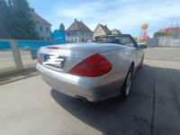 Gebraucht Mercedes SL500 306 PS (225 kW) 2002 Silber Cabrio