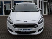Gebraucht Ford S-MAX Titanium 165 PS (121 kW) 2019 Weiß Van / Kleinbus