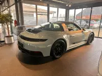 Gebraucht Porsche 911 Carrera 4 GTS Targa 486 PS (357 kW) 2024 Grün Cabrio