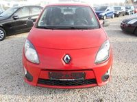 Gebraucht Renault Twingo Authentique 75 PS (55 kW) 2011 Rot Kleinwagen