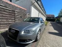 Second-hand Audi A4 140 CP (102 kW) 2006 Argintiu Berlinǎ