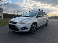 Używany Ford Focus Style 101 KM (74 kW) 2009 Szary Sedan/Limuzyna
