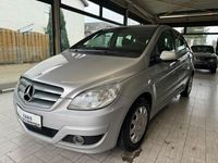 Gebraucht Mercedes B160 95 PS (69 kW) 2010 Silber Van / Kleinbus