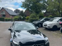 Gebraucht Mercedes C180 156 PS (114 kW) 2018 Schwarz Limousine