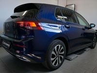Gebraucht VW Golf VII Active 150 PS (110 kW) 2021 Atlantic blue met. (metallic) Kleinwagen