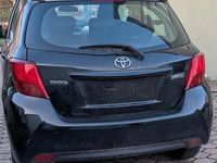 Gebraucht Toyota Yaris 2016 Schwarz Kleinwagen