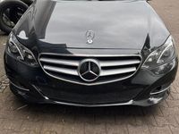 Gebraucht Mercedes E220 204 PS (150 kW) 2015 Kombi