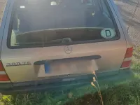 Gebraucht Mercedes E300 180 PS (132 kW) 1987 Gold Kombi