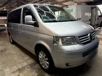 Gebraucht VW Caravelle S 174 PS (127 kW) 2007 Silber Van