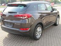Gebraucht Hyundai Tucson 132 PS (97 kW) 2017 Braun SUV
