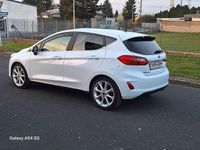 Gebraucht Ford Fiesta Titanium 101 PS (74 kW) 2017 Weiß Kleinwagen
