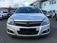 Gebraucht Opel Astra Innovation 150 PS (110 kW) 2009 Silber Limousine