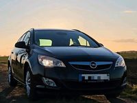 Gebraucht Opel Astra Design Edition 120 PS (88 kW) 2011 Schwarz Kombi