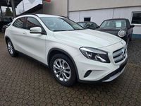 Gebraucht Mercedes GLA200 156 PS (114 kW) 2015 Weiß SUV