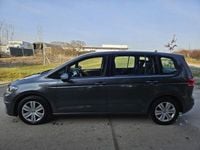 Gebraucht VW Touran 116 PS (85 kW) 2020 Grau Van / Kleinbus