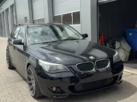 Gebraucht BMW 525 197 PS (144 kW) 2009 Schwarz Kombi