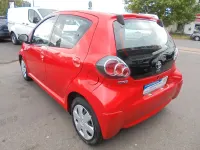 Gebraucht Toyota Aygo Cool 68 PS (50 kW) 2011 Super red v Kleinwagen