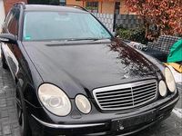 Gebraucht Mercedes E280 190 PS (139 kW) 2006 Schwarz Kombi