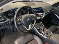 gebraucht BMW 330e xDrive Touring
