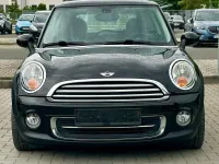 Usata Mini Cooper 122 CV (89 kW) 2010 Nero Utilitaria