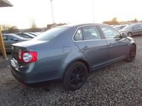 Gebraucht VW Jetta Comfortline 116 PS (85 kW) 2006 Grün Limousine