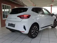 Neu Mitsubishi Colt Plus 91 PS (66 kW) 2025 Antarktisweiß Kleinwagen