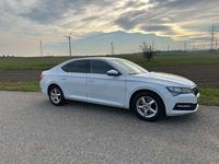 Gebraucht Skoda Superb Ambition 150 PS (110 kW) 2021 Weiß Limousine