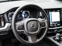 Gebraucht Volvo V60 Inscription 341 PS (250 kW) 2021 Blau Kombi