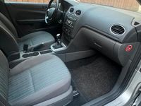 Gebraucht Ford Focus 101 PS (74 kW) 2006 Silber Kleinwagen