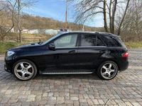 Gebraucht Mercedes ML350 258 PS (189 kW) 2014 Schwarz SUV