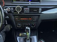 Gebraucht BMW 325 218 PS (160 kW) 2008 Coupé