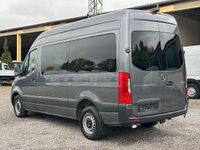 Gebraucht Mercedes Sprinter 170 PS (125 kW) 2023 Grau Van