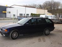 Brugt BMW 318 115 HK (84 kW) 1996 Blå Stationcar