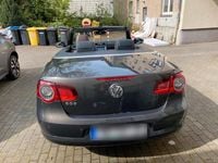 Usata VW Eos 160 CV (117 kW) 2009 Grigio Cabrio