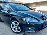 gebraucht Seat Leon 2.0 TSI FR*Bi-Xenon*PDC*211 PS*SHZ*18zoll