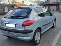 Gebraucht Peugeot 206 75 PS (55 kW) 2003 Blau Limousine