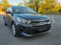 Gebraucht Kia Rio Attract 84 PS (61 kW) 2018 Grau Limousine