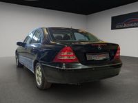 Gebraucht Mercedes C240 170 PS (125 kW) 2003 Obsidianschwarz  metalliclack Limousine